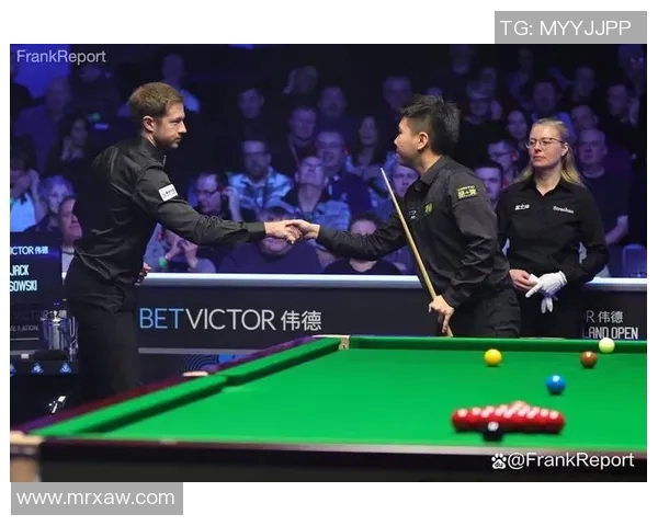 利索夫斯基与麦克吉尔的精彩对决揭示了斯诺克世界的新篇章 利索夫斯基与麦克吉尔的精彩对决揭示了斯诺克世界的新篇章